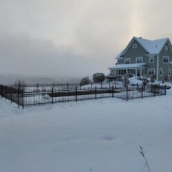 Image de Installation de clôture ornementale en hiver